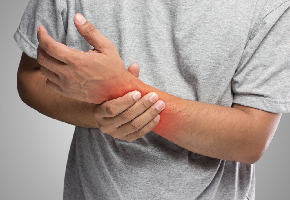 wrist pain treatment on Long Island